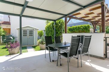 Апартаменты с бассейном Подстрана - Podstrana, Сплит - Split - 22897