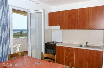 Apartmani s parkingom Povljana, Pag - 229