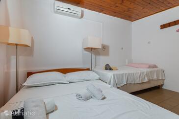 Rodinné apartmány s bazénem Brela, Makarská - Makarska - 22910