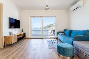3-Zimmer-Ferienwohnung Vinisce 3-Zimmer-Ferienwohnung Vinisce, Trogir (A-22920-b)