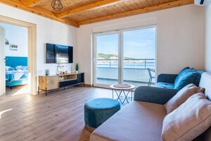 3-Zimmer-Ferienwohnung Vinisce 3-Zimmer-Ferienwohnung Vinisce, Trogir (A-22920-c)