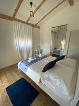 Appartamenti con parcheggio Ponte - Punat, Veglia - Krk - 22927