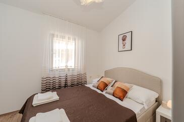 Apartamentos con parking Vir - 22930