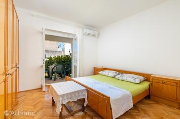 Ferienwohnungen mit Parkplatz Tucepi, Makarska - 22936