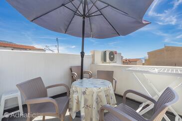 Apartments with parking space Tučepi, Makarska - 22936