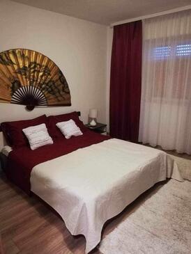 Appartamenti accanto al mare Kastel Luksic, Castelli - Kaštela - 22941