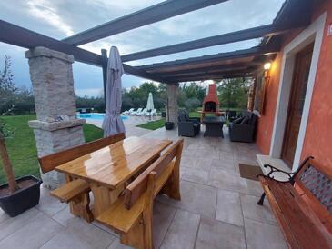 Ház családok részére medencével Radetići, Sredisnja Istra - 22945