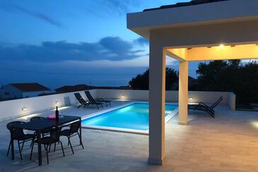 Two bedroom house Sevid, Trogir (K-22950)