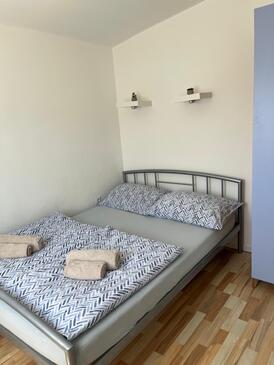 Apartmány s parkovištěm Vir - 22958