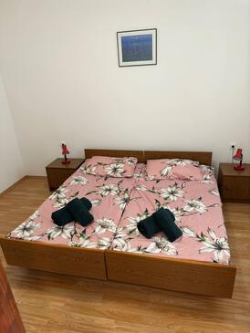 Apartmaji s parkingom Novalja, Pag - 22963