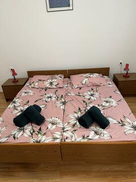 Apartmaji s parkingom Novalja, Pag - 22963