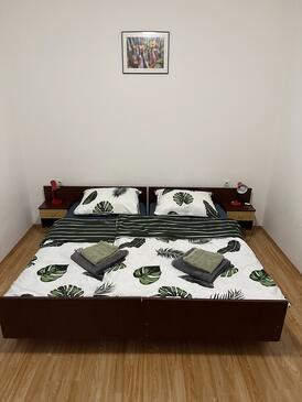 Apartmaji s parkingom Novalja, Pag - 22963