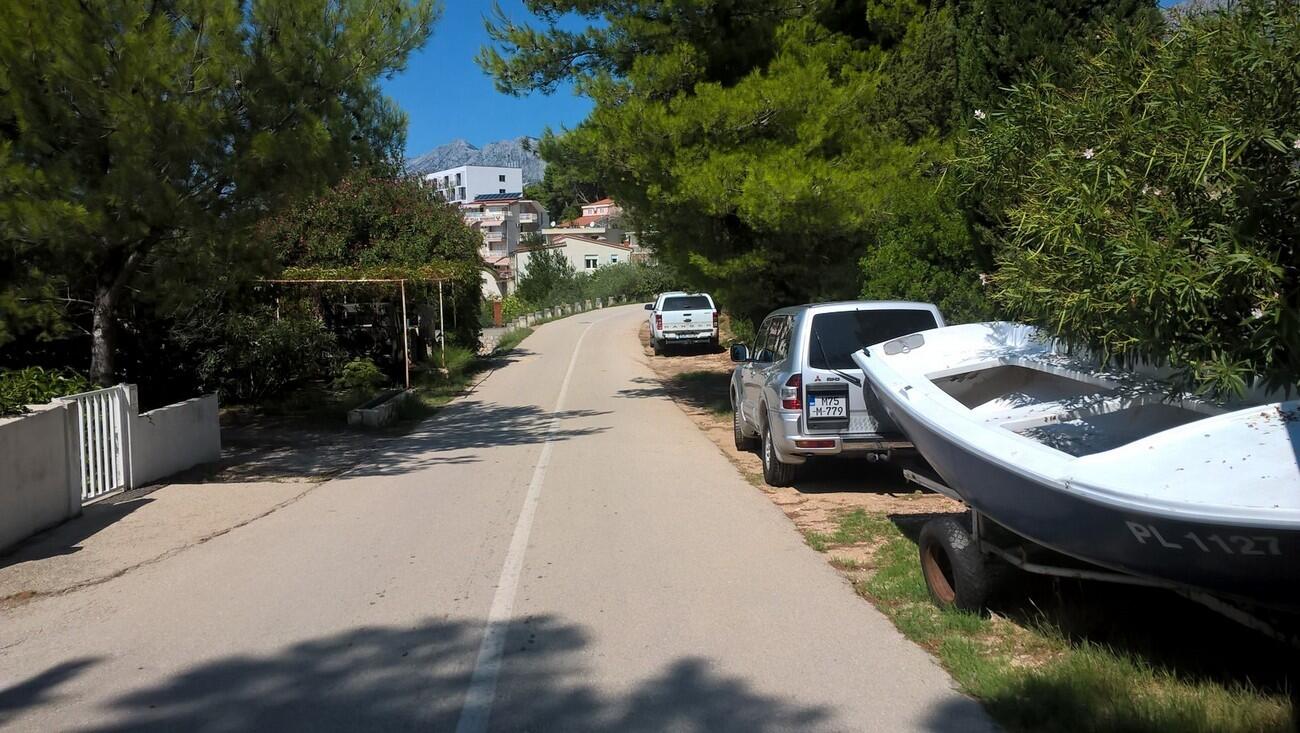 Parcheggio - Casa vacanze accanto al mare Podaca, Macarsca - Makarska