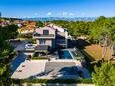Vir - Kozjak, Vir, Parking 22971 - Appartement avec une plage de galets.