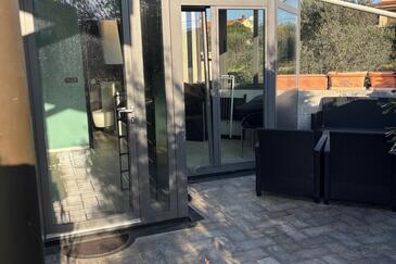 Ettrumslägenhet Galizana, Fazana (A-22977-b(