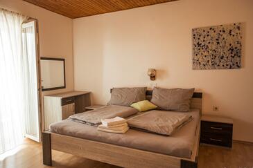 Apartmanok medencével Lopar, Rab - 22978