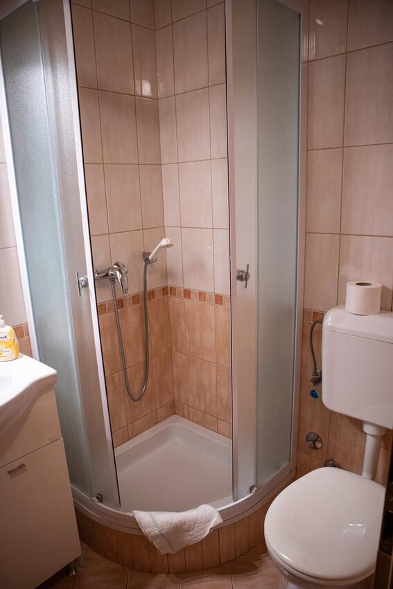 A-22978-b - Private accommodation - Apartments with a swimming pool Lopar, Rab