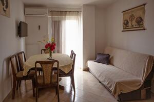 Kétszobás apartman Lopar Kétszobás apartman Lopar, Rab (A-22978-b)