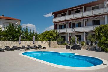 Apartmaji z bazenom Lopar, Rab - 22978 Adriatic.hr