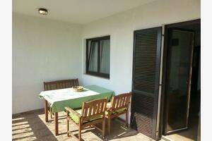 1-Zimmer-Ferienwohnung Omisalj 1-Zimmer-Ferienwohnung Omisalj, Krk (A-22981-a)