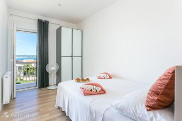 Apartmanok medencével Kastel Luksic, Kastela - 22983