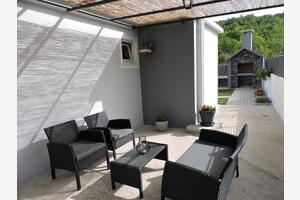 Kétszobás ház Sestanovac, Zagora (K-22984)