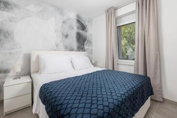 Apartmani s bazenom pogodni za obitelji s djecom Selce, Crikvenica - 22985