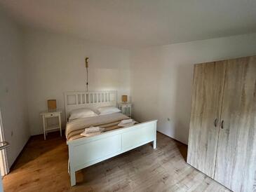 Ferienhaus mit Parkplatz Dramalj, Crikvenica - 22988