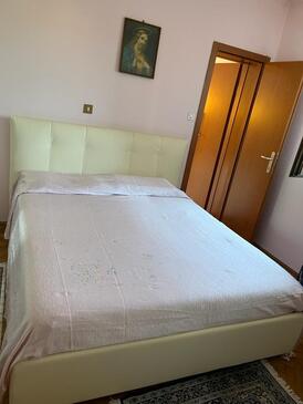 Appartamenti con parcheggio Stinjan, Pola - Pula - 22993