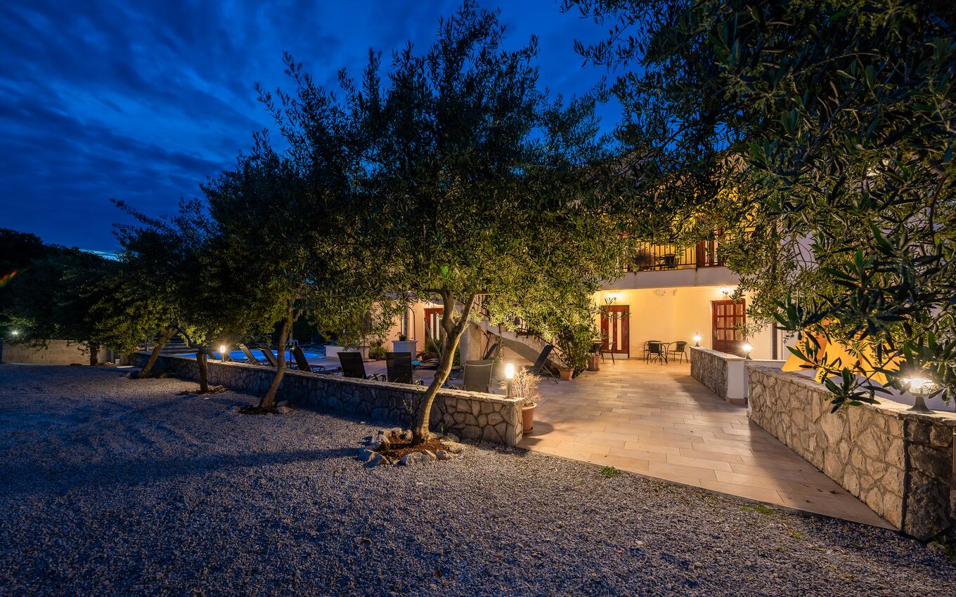Ferienwohnungen mit Pool Drenje, Labin - 22999