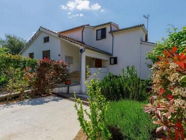 House with terrace Poreč, Istria