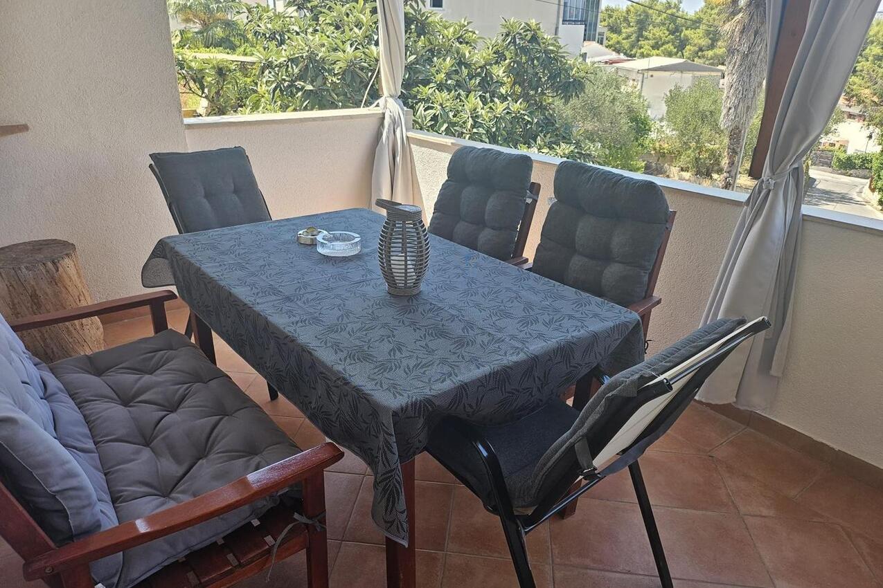 Apartamentos con parking Okrug Gornji, Ciovo - 23007