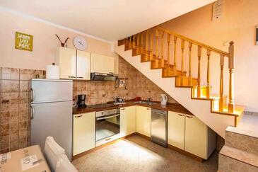 Apartments with terrace Cavtat, South Dalmatia