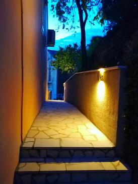 Apartments with terrace Cavtat, South Dalmatia