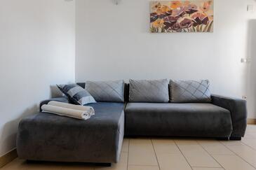 Apartments with terrace Vir, North Dalmatia