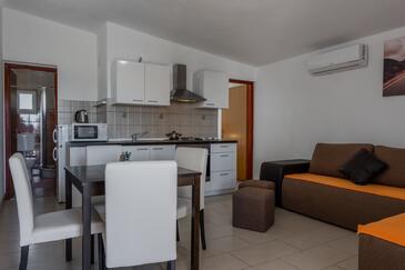 Apartments with terrace Vir, North Dalmatia