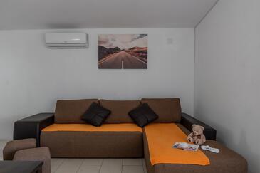 Apartments with terrace Vir, North Dalmatia