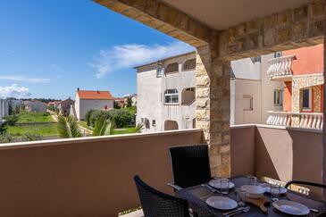 Apartments with terrace Vir, North Dalmatia