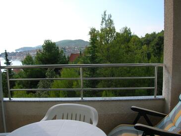 Rodinné apartmány s bazénem Kali, Ugljan - 23026