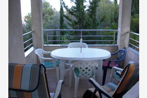 Kétszobás apartman Kali, Ugljan (A-23026-e)