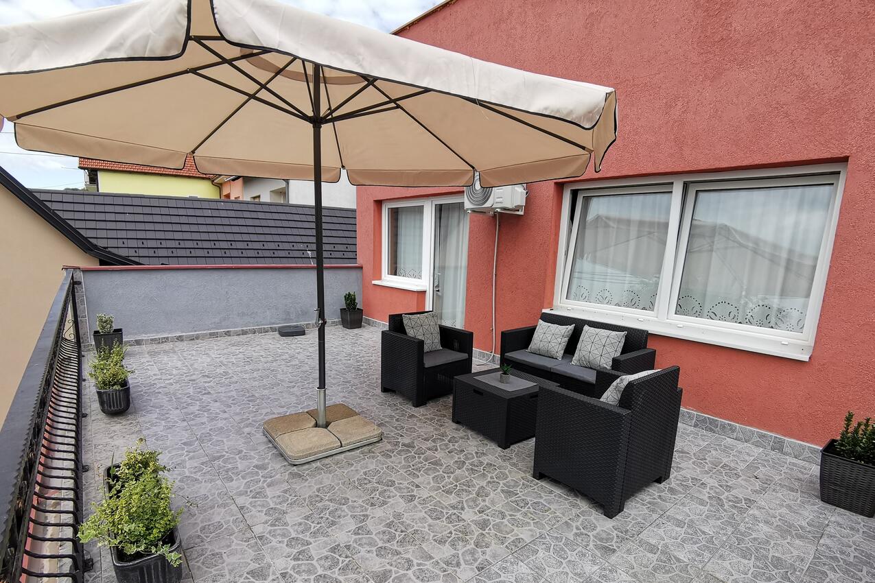 Ferienwohnungen mit Parkplatz Pleternica, Slavonija - 23027
