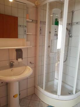 Sobe s privatnim parkingom Pleternica, Slavonija - 23032