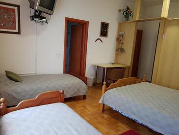 Soba Pleternica, Slavonija (S-23032-c(