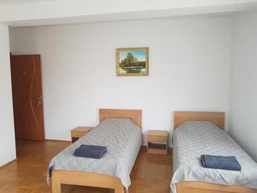 Sobe s privatnim parkingom Pleternica, Slavonija - 23032