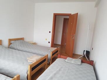 Sobe s privatnim parkingom Pleternica, Slavonija - 23032