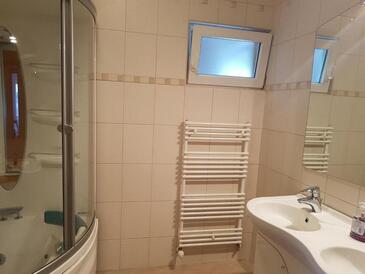 Sobe s privatnim parkingom Pleternica, Slavonija - 23032