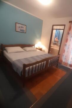 Appartamenti con parcheggio Trebocconi - Tribunj, Vodizze - Vodice - 23034