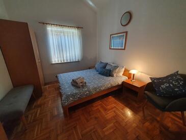 Appartamenti con parcheggio Malinska, Veglia - Krk - 23037