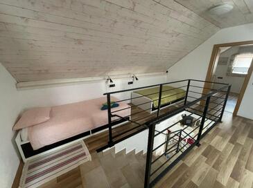 Ferienhaus mit Pool Puljane, Krka - 23038