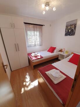 Apartamente cu parcare Vir - 23041